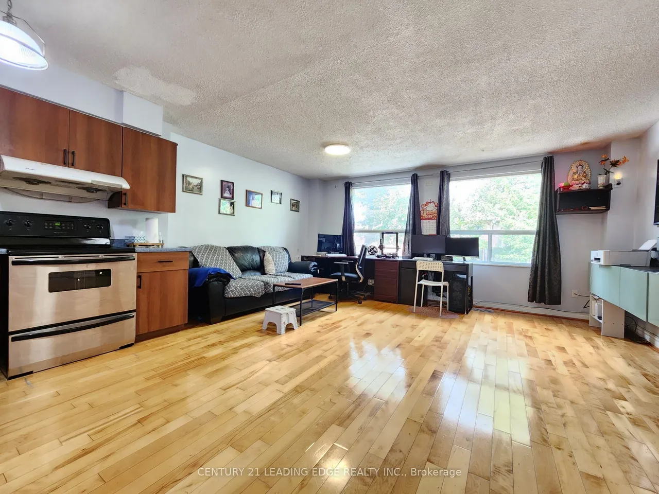 203 Lotherton Pathway — photo 3