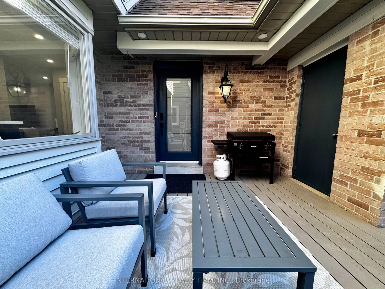 2745 Galleon Crescent — photo 3