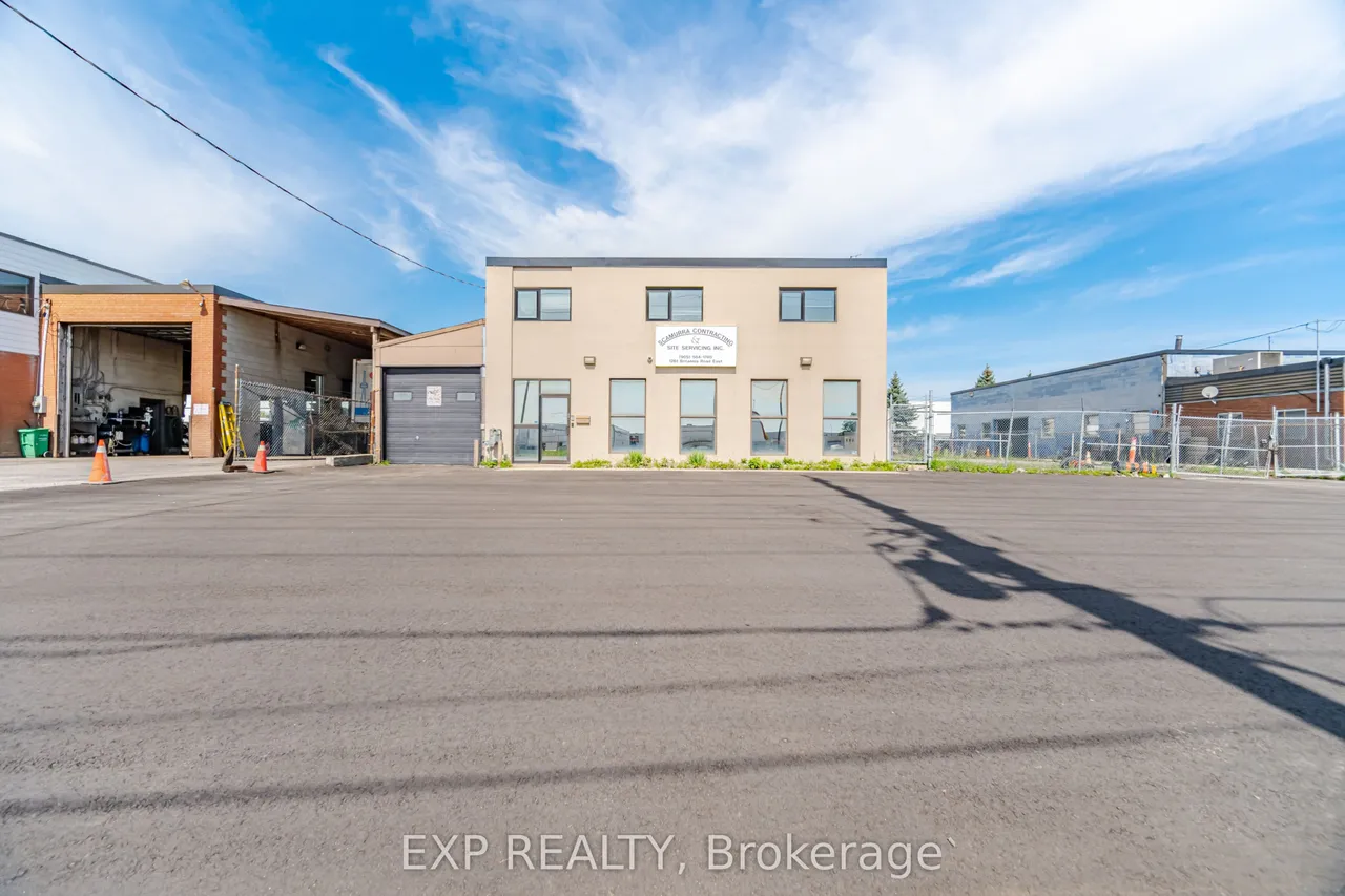 1261 Britannia Road E