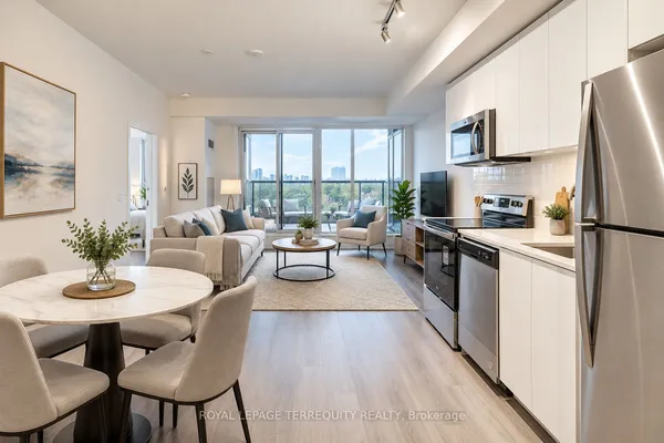859 The Queensway N/A — photo 2