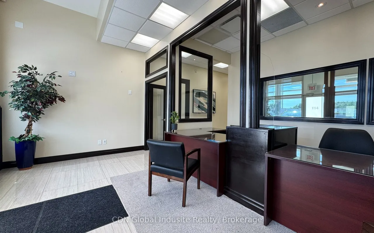 1065 Canadian Place — photo 3