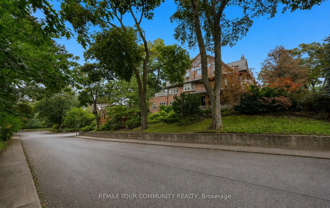62 Indian Grove — photo 3