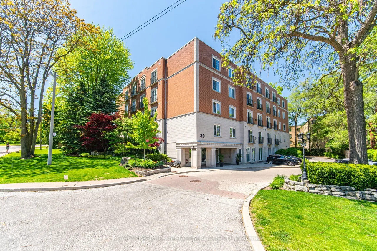 30 Anglesey Boulevard