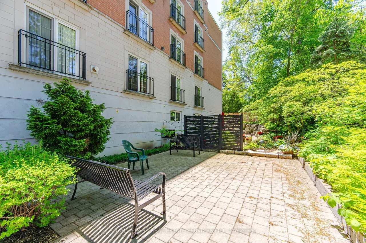 30 Anglesey Boulevard, Unit PH403 — photo 3