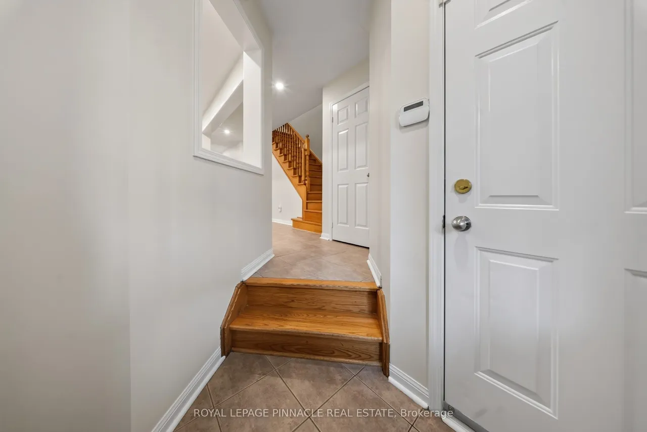 787 Avocado Crescent — photo 3