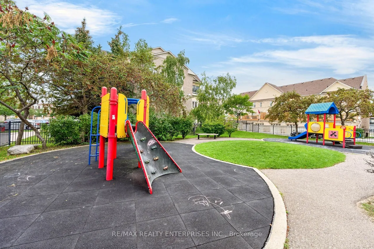 4975 Southampton Drive — photo 30