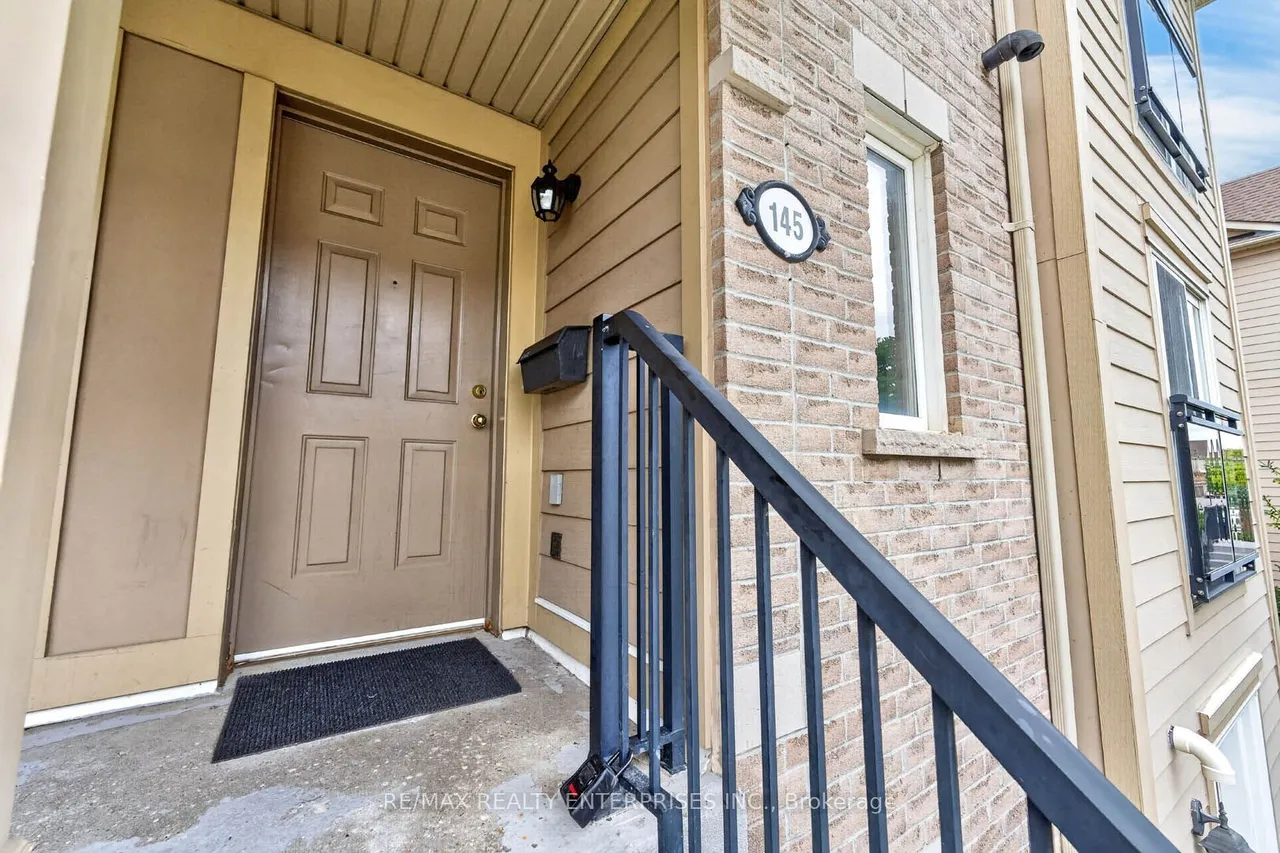 4975 Southampton Drive — photo 2