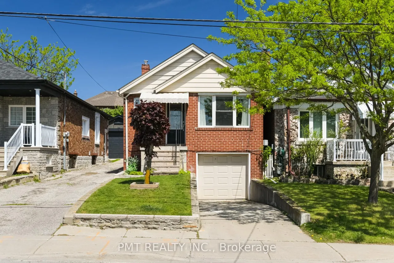 25 Ronald Avenue