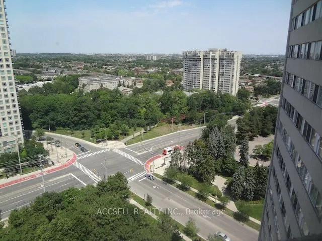 3700 Kaneff Crescent — photo 11