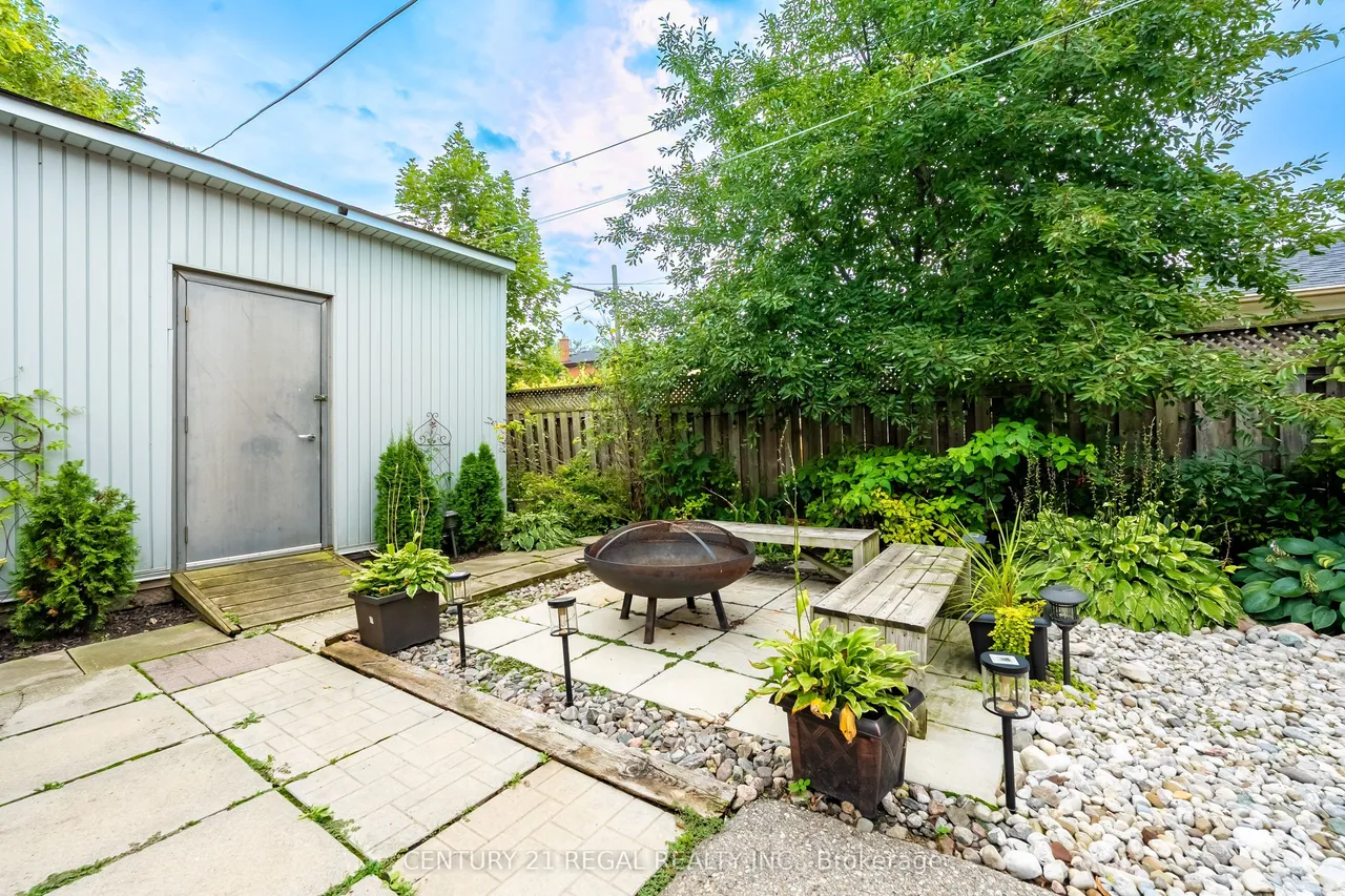21 Burlingame Road — photo 45