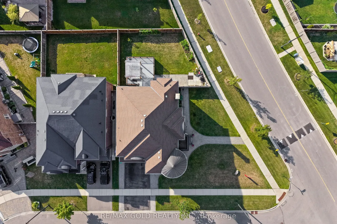 54 Gordon  Randle Drive — photo 39