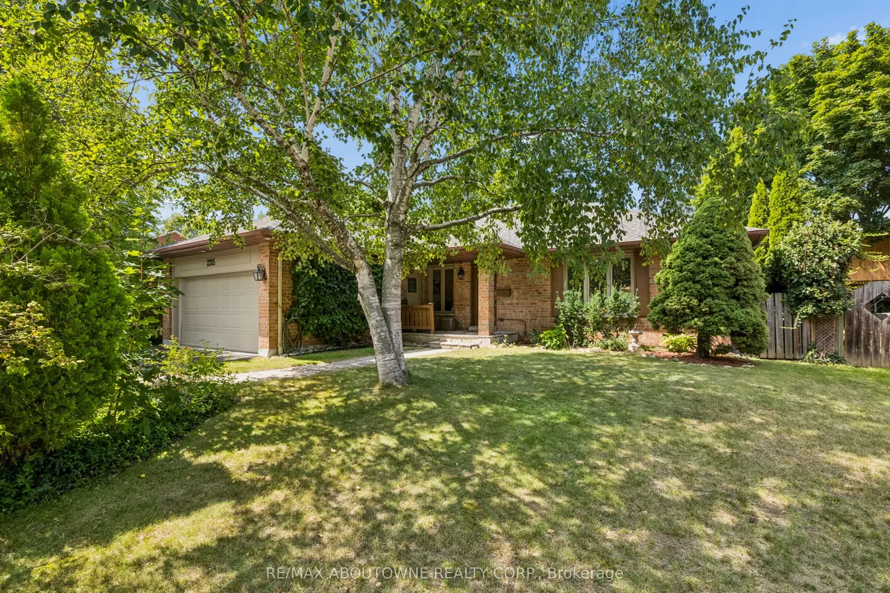 2285 Dunedin Road — photo 3