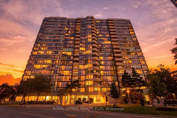 350 Rathburn Road W