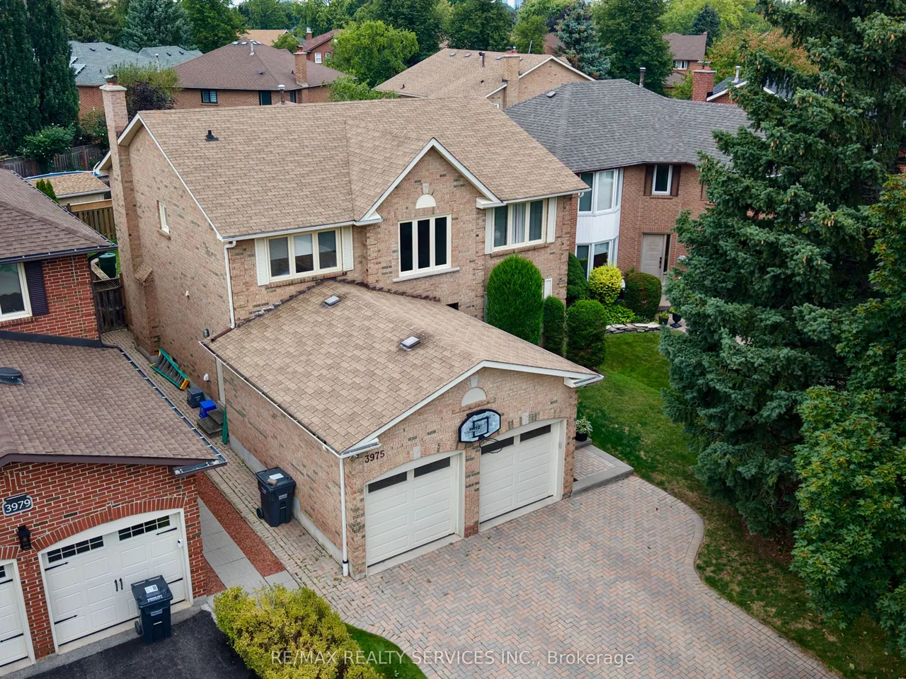 3975 Seebring Crescent — photo 3