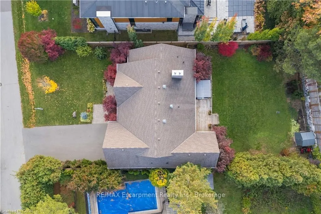 2073 Deramore Drive — photo 44