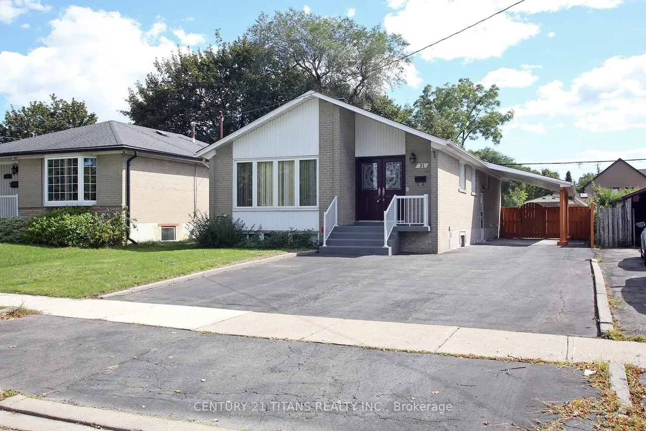 31 Monterrey Drive