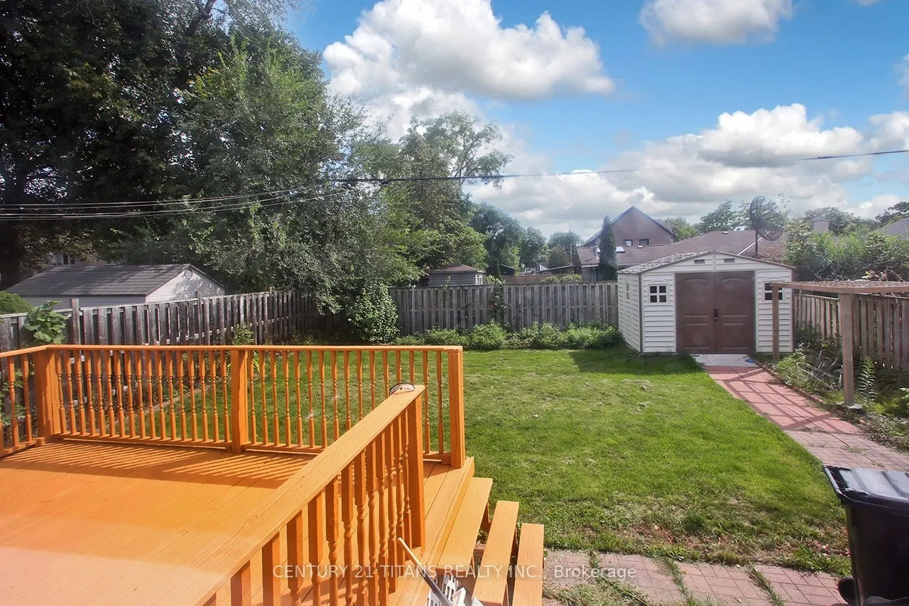31 Monterrey Drive — photo 32
