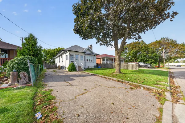 15 Beverley Street — photo 2