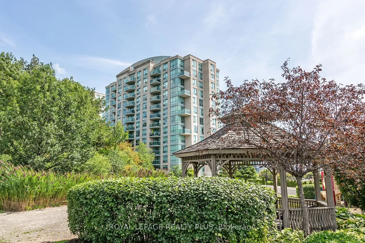 2585 Erin Centre Boulevard — photo 38