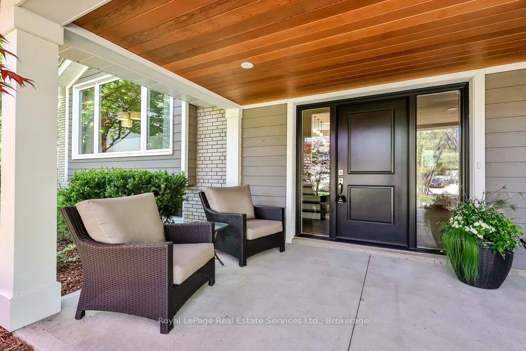 1528 Warland Road — photo 3