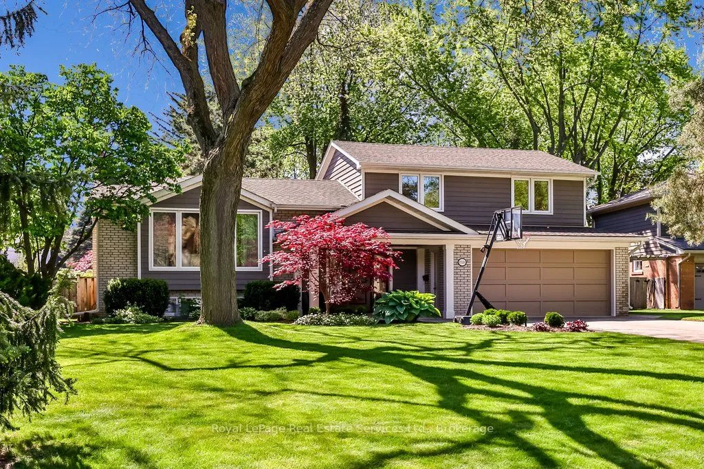 1528 Warland Road