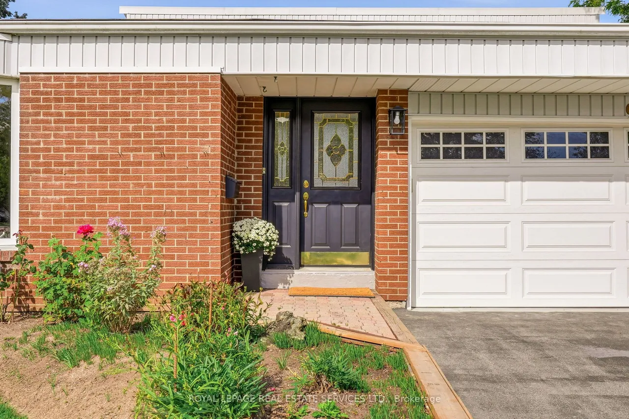 60 Bowshelm Court — photo 3