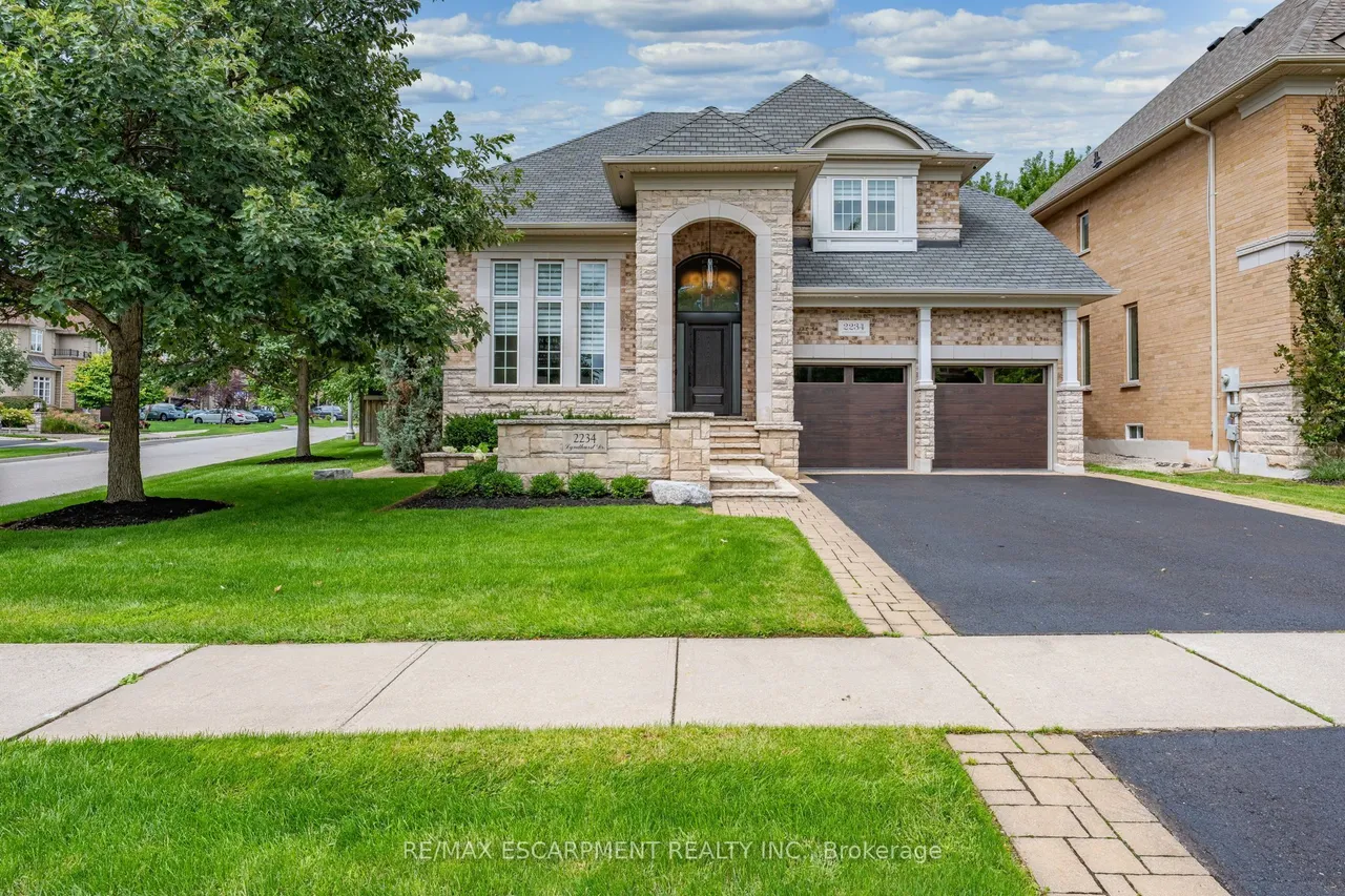 2234 Lyndhurst Drive — photo 3