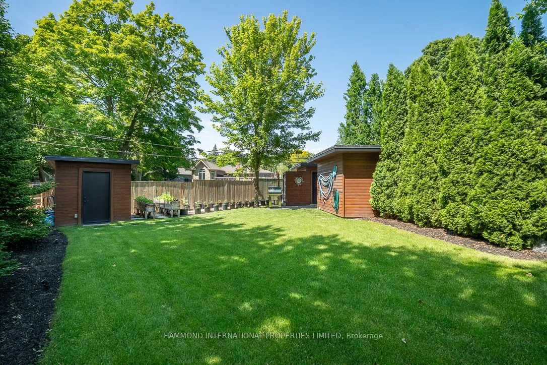 32 Totteridge Road — photo 41
