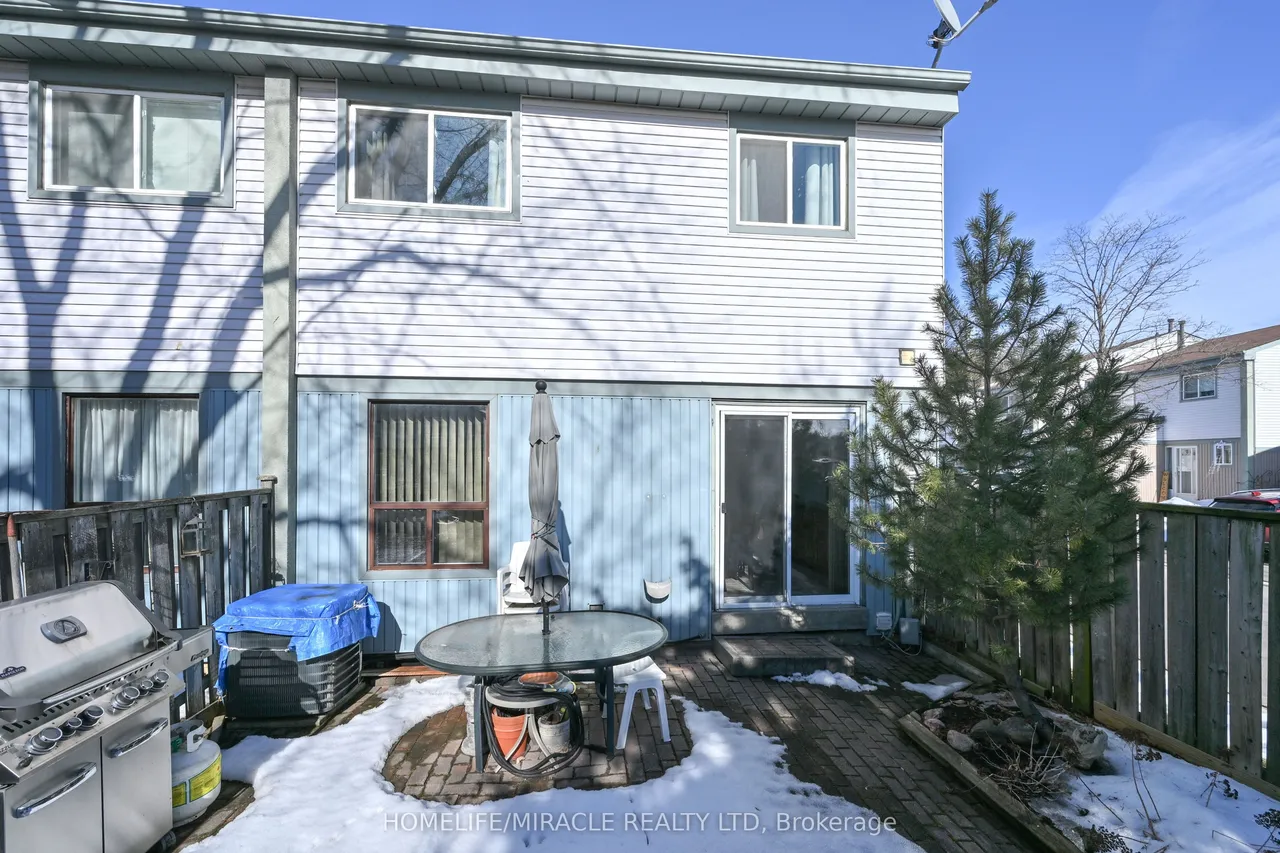 121 Falconer Drive — photo 30