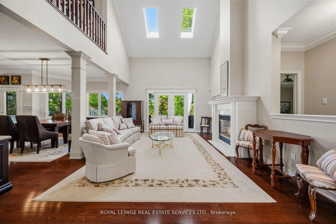 2130 Dickson Road — photo 3