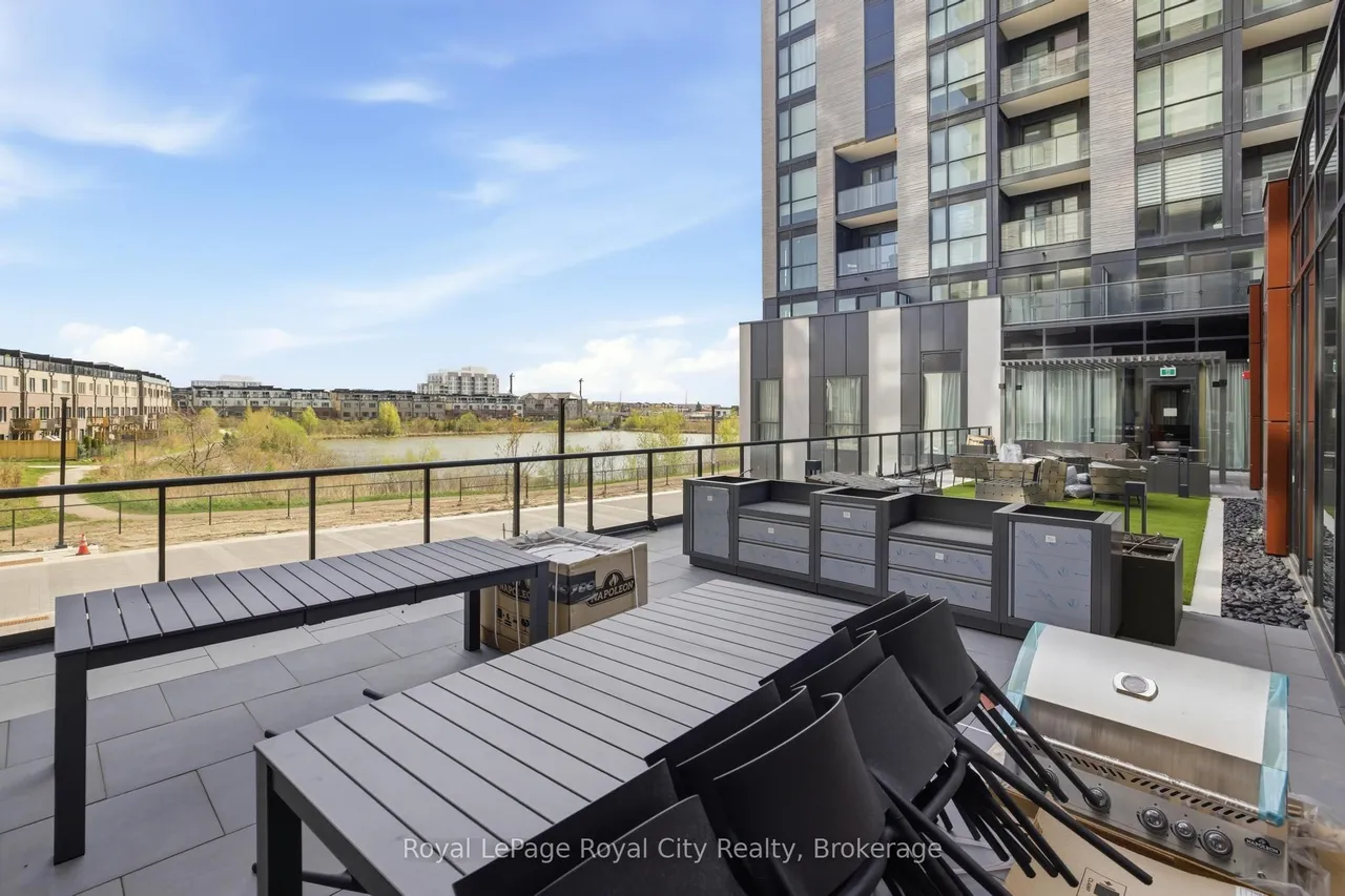 3071 Trafalgar Road — photo 40