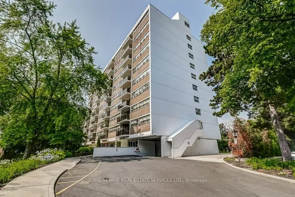 212 Kerr Street — photo 2