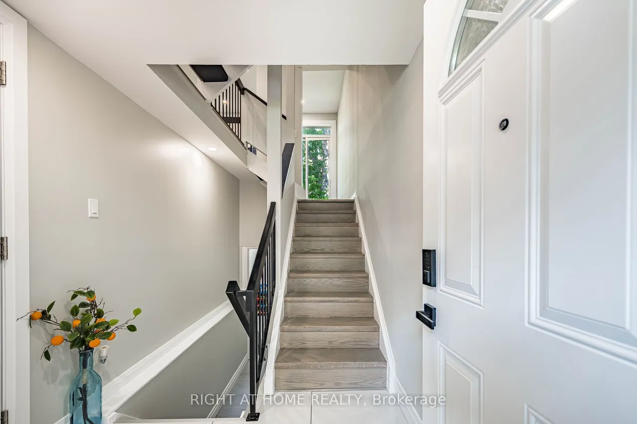 24 Reid Drive — photo 3