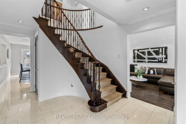 6624 Mockingbird Lane
