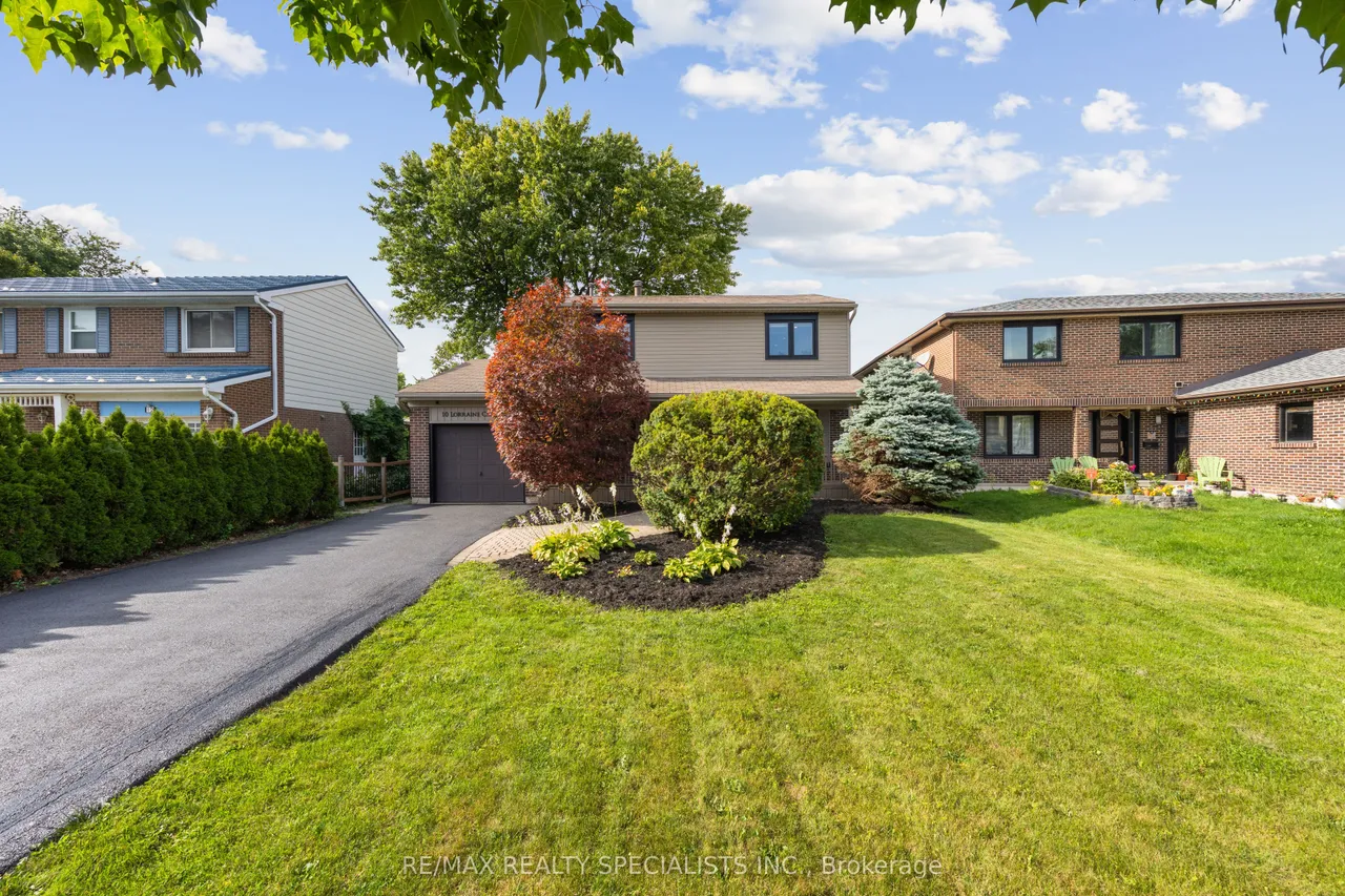 10 Lorraine Crescent — photo 3