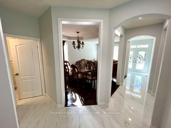34 Catchfly Crescent — photo 2