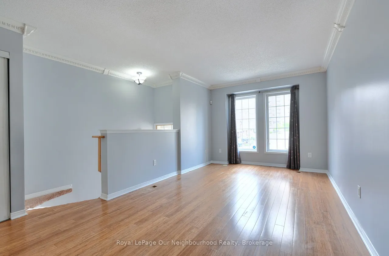 50 Strathaven Drive — photo 2