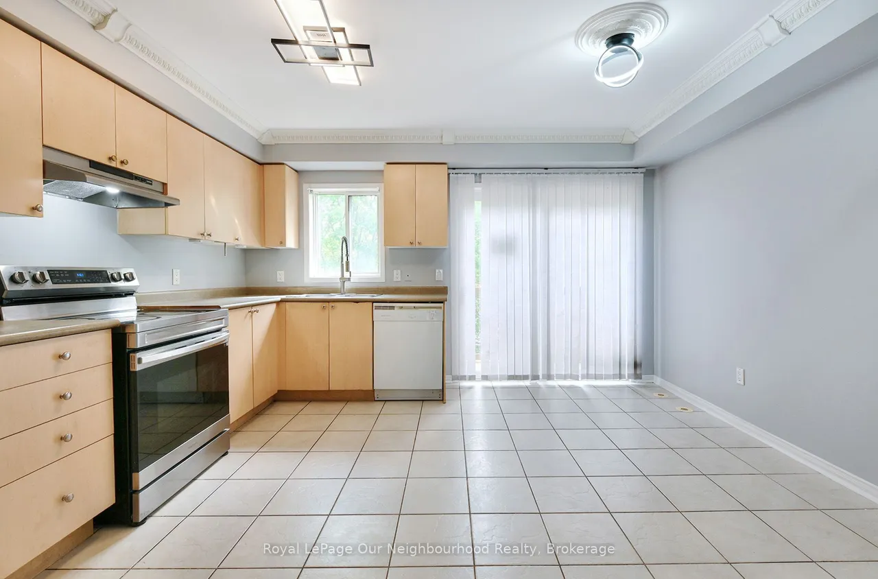 50 Strathaven Drive — photo 3