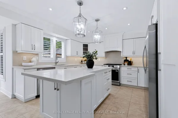 2097 Innkeeper Court — photo 2