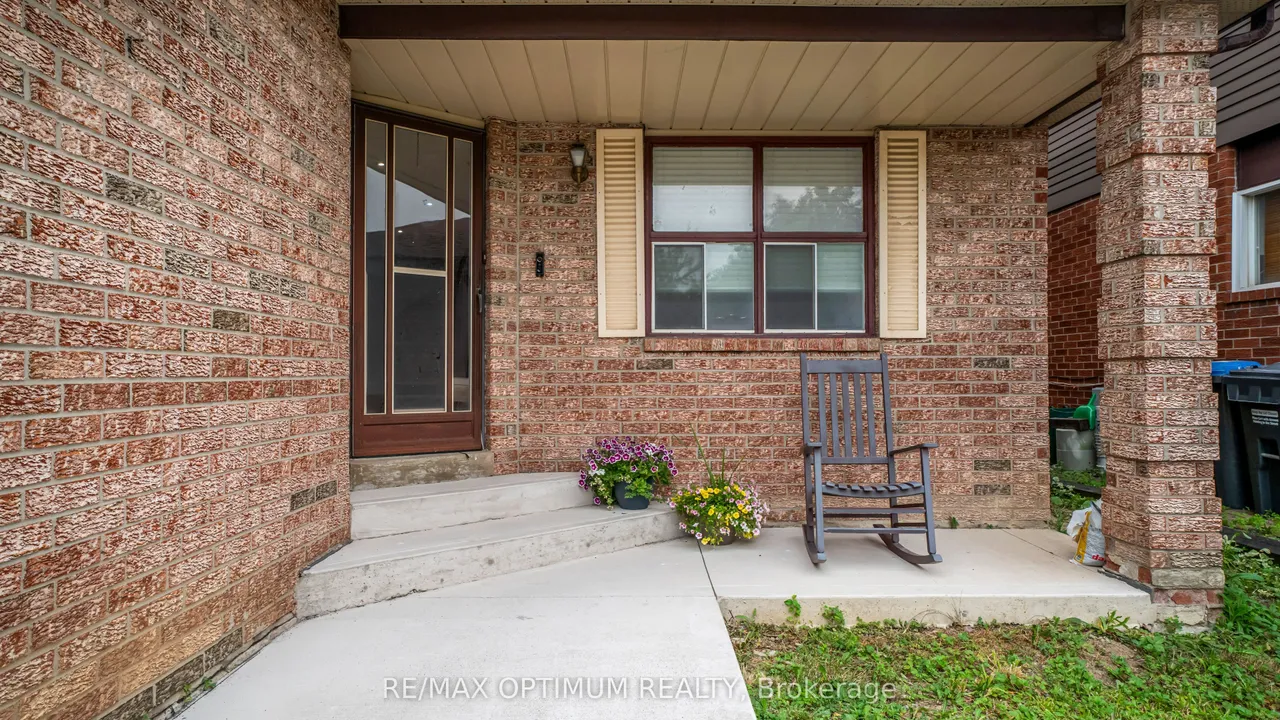 11 Donaldson Drive — photo 3