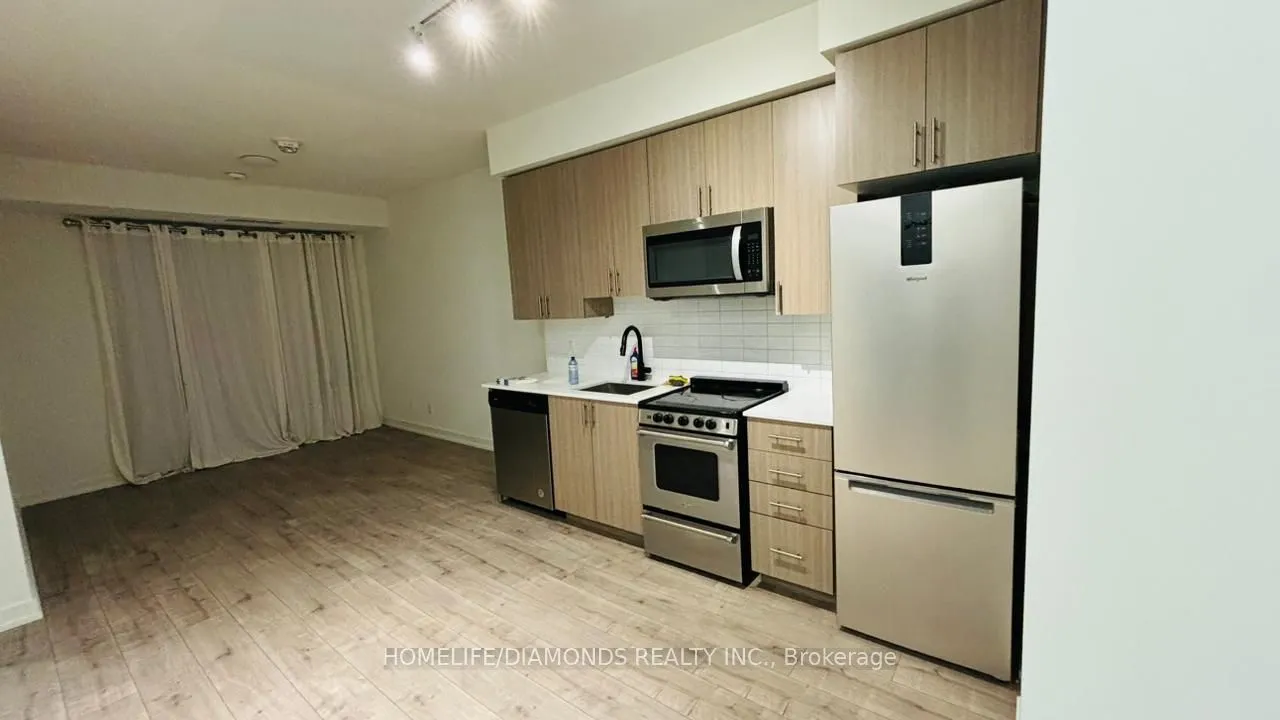 10 WILBY Crescent — photo 3