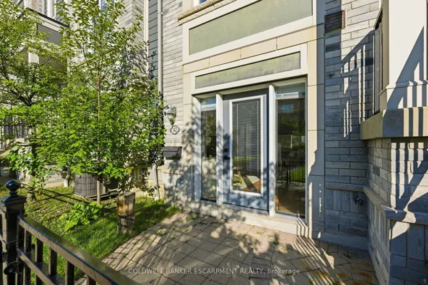 3050 Erin Centre Boulevard — photo 2