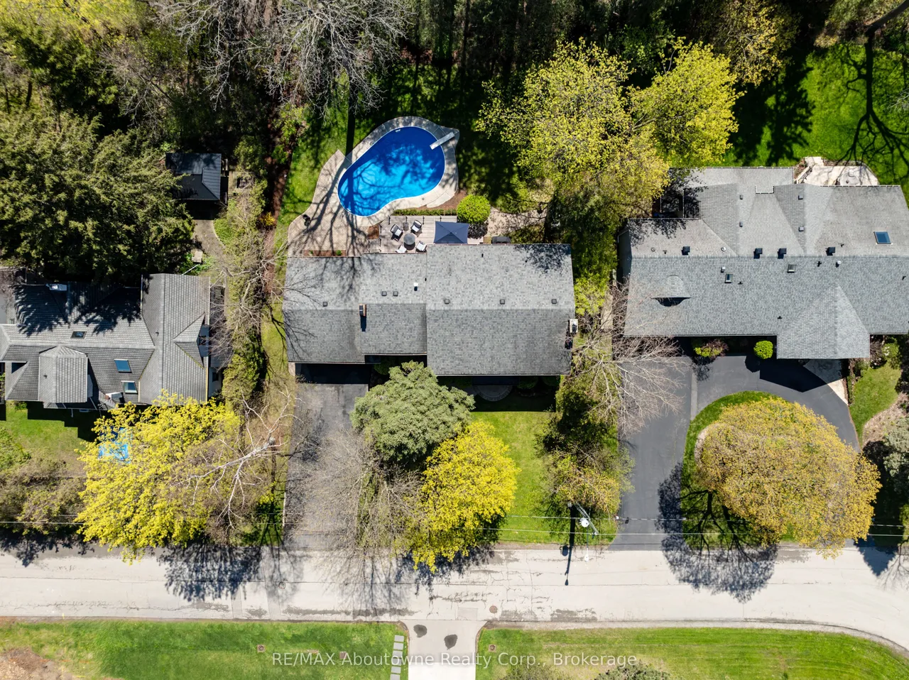 528 Michael Terrace — photo 49