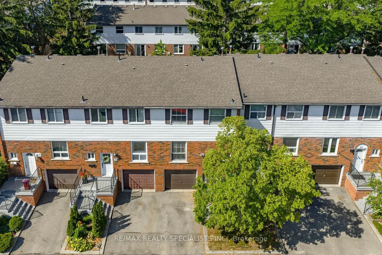 2445 Homelands Drive — photo 3