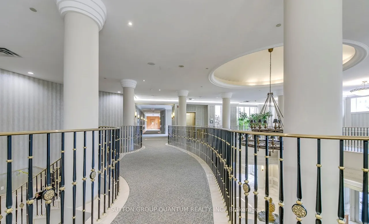 25 Kingsbridge Garden Circle — photo 3