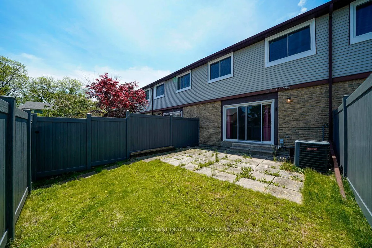 120 Falconer Drive — photo 25