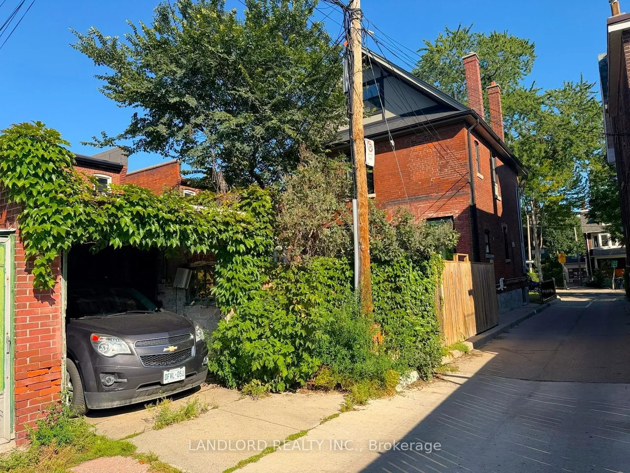 82 Parkway Avenue — photo 44