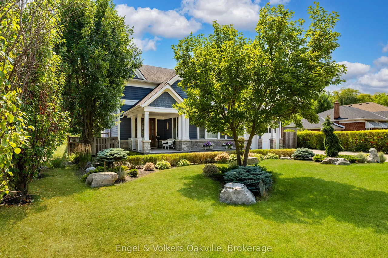 1182 Streambank Drive — photo 3