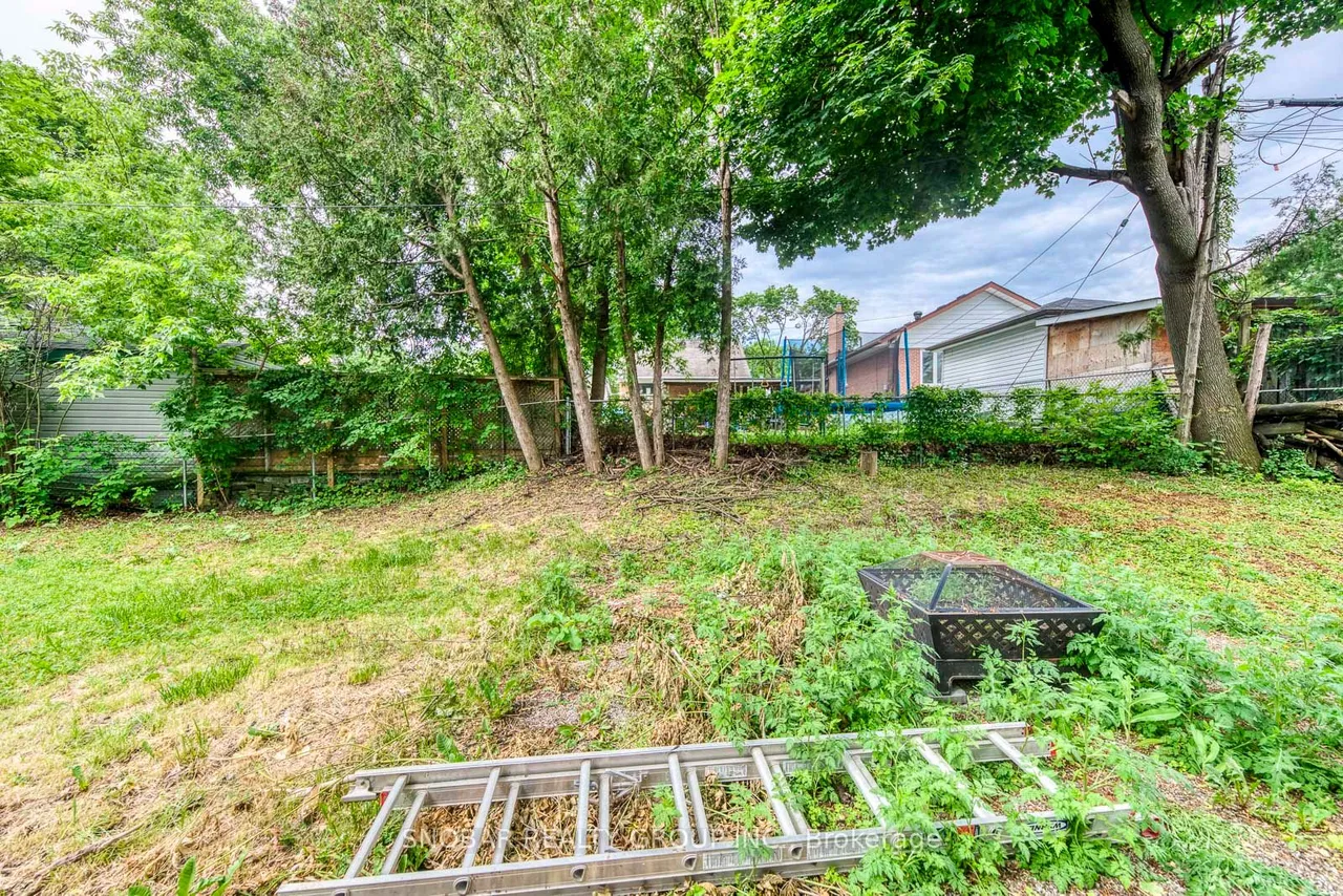 42 Clearbrooke Circle — photo 27