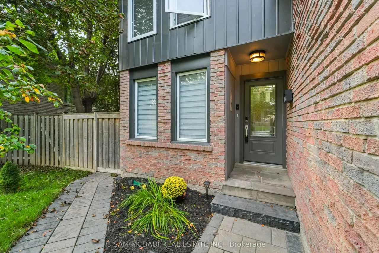 6954 Cadiz Crescent — photo 2